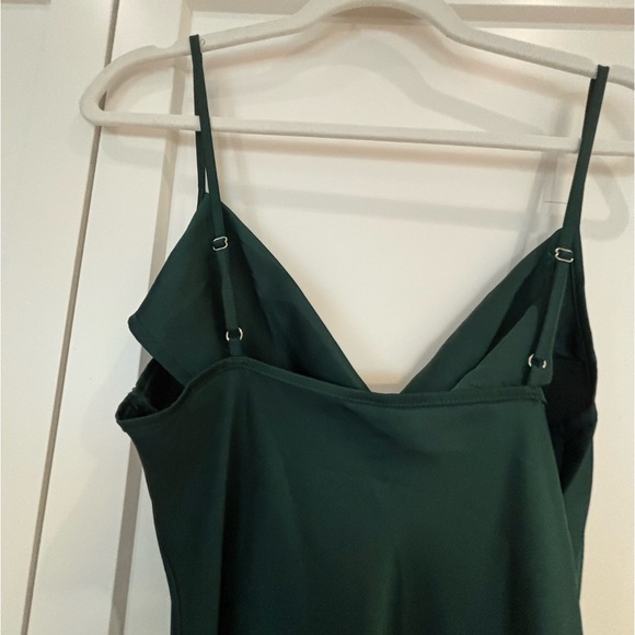 Forest green slip dress from SHEIN never worn. - Picture 3 of 4
